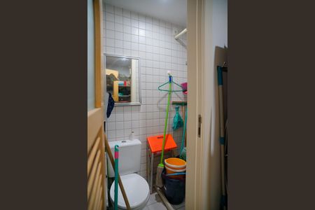 Apartamento à venda com 170m², 3 quartos e 3 vagasBanheiro de Serviço