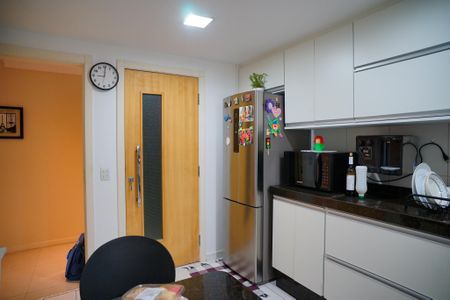 Apartamento à venda com 170m², 3 quartos e 3 vagasCozinha