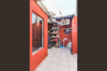 Casa à venda com 270m², 3 quartos e 2 vagas Casa à venda com 270m², 3 quartos e 2 vagasÁrea de Serviço