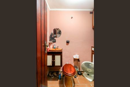 Casa à venda com 270m², 3 quartos e 2 vagas Casa à venda com 270m², 3 quartos e 2 vagasLavabo 2