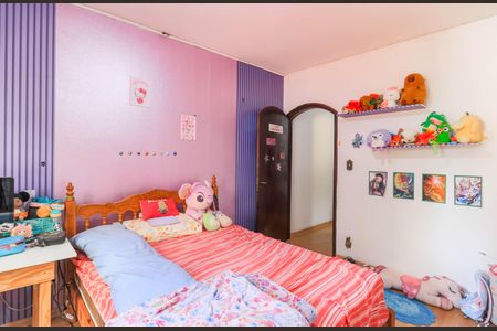 Casa à venda com 270m², 3 quartos e 2 vagas Casa à venda com 270m², 3 quartos e 2 vagasQuarto 1