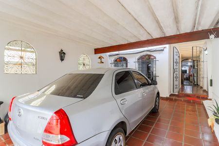 Casa à venda com 270m², 3 quartos e 2 vagas Casa à venda com 270m², 3 quartos e 2 vagasGaragem