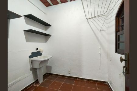 Apartamento para alugar com 100m², 3 quartos e 2 vagas Apartamento para alugar com 100m², 3 quartos e 2 vagasÁrea de Serviço
