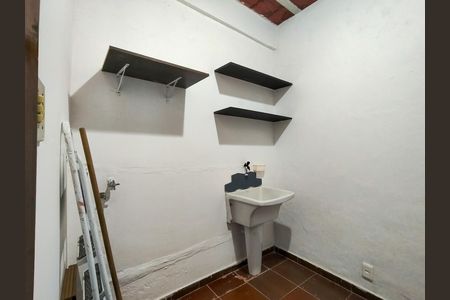 Apartamento para alugar com 100m², 3 quartos e 2 vagas Apartamento para alugar com 100m², 3 quartos e 2 vagasÁrea de Serviço