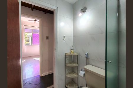 Apartamento para alugar com 100m², 3 quartos e 2 vagas Apartamento para alugar com 100m², 3 quartos e 2 vagasBanheiro Corredor