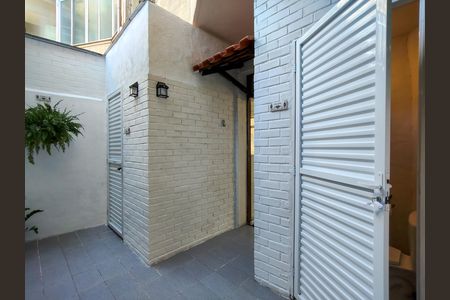 Quintal de apartamento à venda com 3 quartos, 100m² em Tijuca, Rio de Janeiro