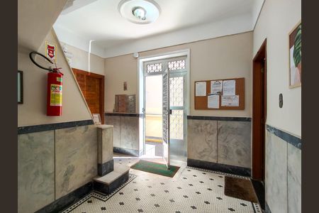Apartamento para alugar com 100m², 3 quartos e 2 vagas Apartamento para alugar com 100m², 3 quartos e 2 vagasFachada e portaria