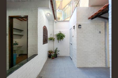 Quintal de apartamento à venda com 3 quartos, 100m² em Tijuca, Rio de Janeiro