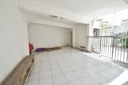Casa à venda com 209m², 3 quartos e 3 vagasQuintal