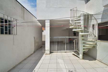 Casa à venda com 209m², 3 quartos e 3 vagasQuintal