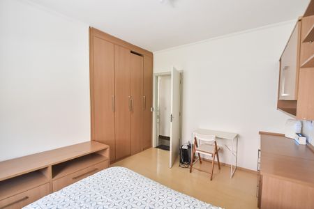 Casa à venda com 209m², 3 quartos e 3 vagasQuarto 2
