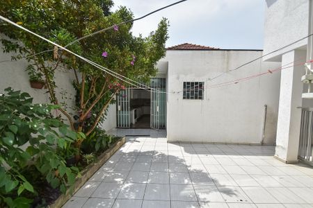 Casa à venda com 209m², 3 quartos e 3 vagasQuintal