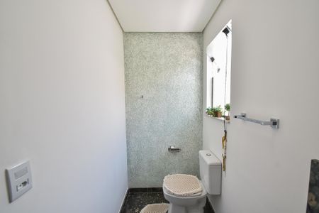 Casa à venda com 209m², 3 quartos e 3 vagasLavabo