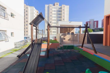 Apartamento para alugar com 48m², 2 quartos e 1 vaga Apartamento para alugar com 48m², 2 quartos e 1 vagaÁrea comum - Playground