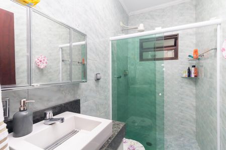 Banheiro de casa à venda com 4 quartos, 260m² em Vila Norma, São Paulo