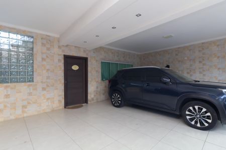 Garagem de casa à venda com 4 quartos, 260m² em Vila Norma, São Paulo