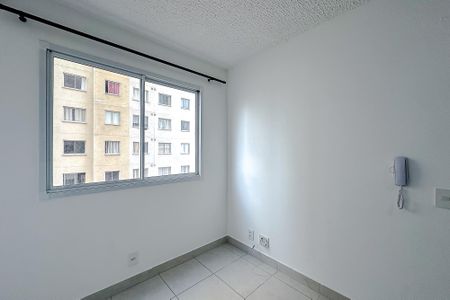 Apartamento à venda com 24m², 1 quarto e sem vaga Apartamento à venda com 24m², 1 quarto e sem vagaSala