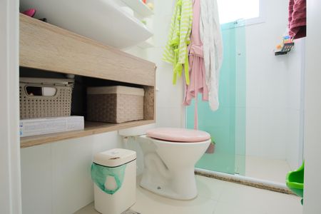 Apartamento à venda com 49m², 2 quartos e 1 vagaBanheiro Social