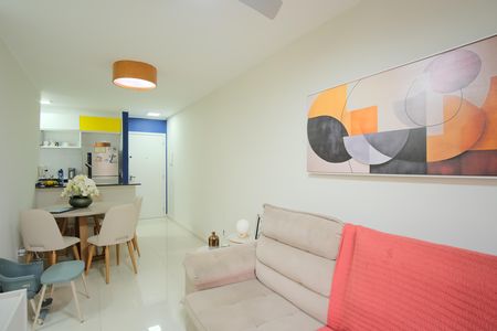 Apartamento à venda com 49m², 2 quartos e 1 vagaSala