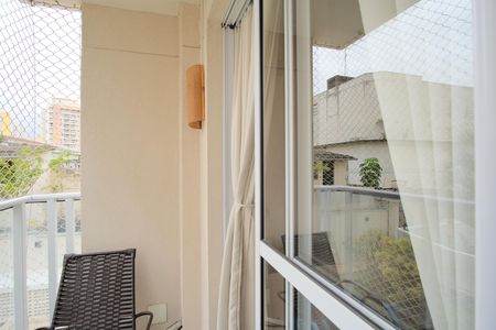 Apartamento à venda com 49m², 2 quartos e 1 vagaVaranda