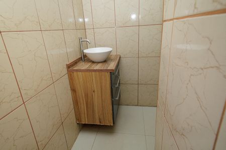 Casa para alugar com 110m², 2 quartos e 1 vagaBanheiro social