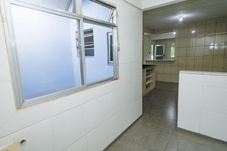 Casa para alugar com 110m², 2 quartos e 1 vagaÁrea de Serviço