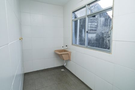 Casa para alugar com 110m², 2 quartos e 1 vagaÁrea de Serviço