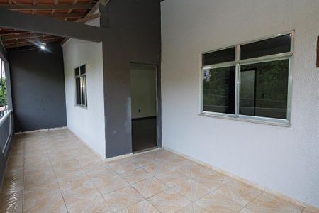 Casa para alugar com 110m², 2 quartos e 1 vagaVaranda