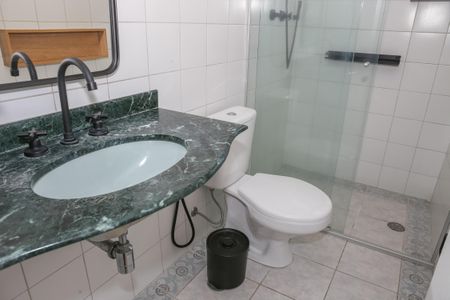 Apartamento à venda com 71m², 2 quartos e 1 vagaBanheiro