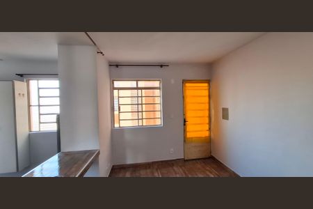 Apartamento para alugar com 42m², 2 quartos e 1 vagaSala