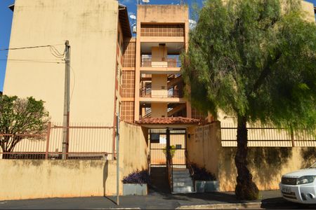 Apartamento para alugar com 42m², 2 quartos e 1 vagaFachada