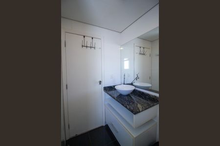 Apartamento para alugar com 85m², 3 quartos e 2 vagasBanheiro social