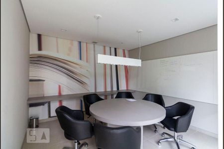 Apartamento à venda com 38m², 1 quarto e 1 vagaSala de Reunião