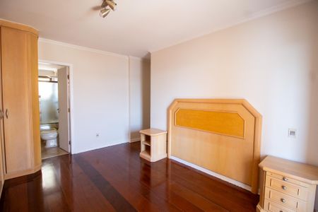 Apartamento para alugar com 151m², 3 quartos e 2 vagasSuite 1