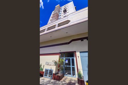 Apartamento para alugar com 62m², 1 quarto e 1 vagaFachada do Prédio com placa