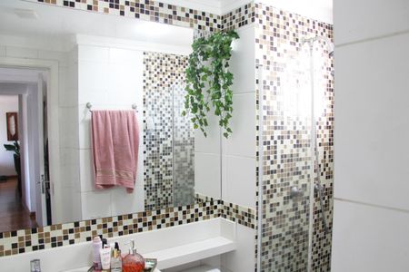 Apartamento à venda com 83m², 3 quartos e 2 vagasBanheiro da Suíte