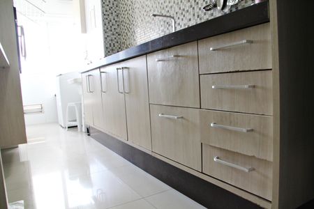 Apartamento à venda com 83m², 3 quartos e 2 vagasCozinha