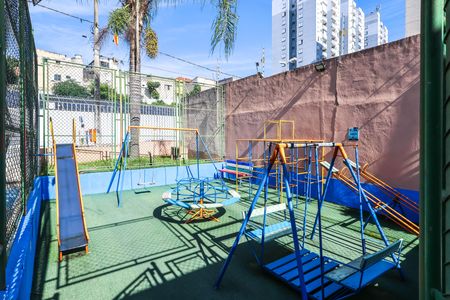 Casa para alugar com 47m², 2 quartos e 1 vagaClube (Playground)