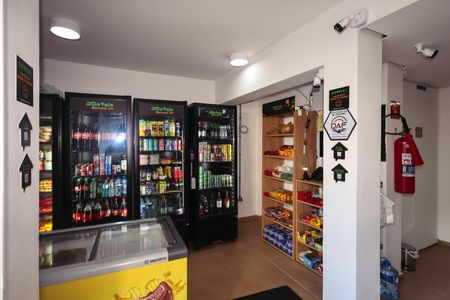 Casa para alugar com 47m², 2 quartos e 1 vagaMini Mercado