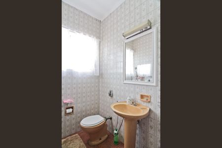 Casa para alugar com 150m², 3 quartos e 2 vagasBanheiro