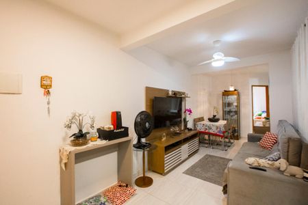 Sala de apartamento à venda com 2 quartos, 51m² em Campestre, Santo André