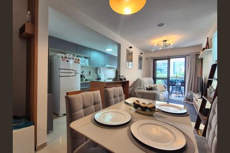 Sala de apartamento para alugar com 2 quartos, 63m² em Recreio dos Bandeirantes, Rio de Janeiro