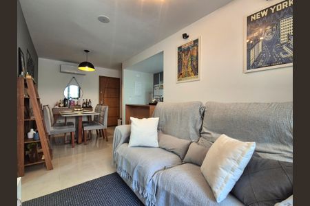 Sala de apartamento para alugar com 2 quartos, 63m² em Recreio dos Bandeirantes, Rio de Janeiro