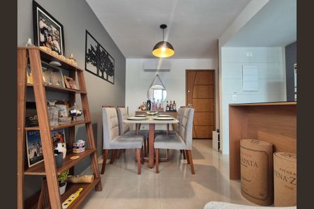 Apartamento para alugar com 63m², 2 quartos e 1 vagaSala