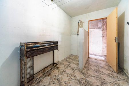 Casa à venda com 200m², 3 quartos e 2 vagas Casa à venda com 200m², 3 quartos e 2 vagasÁrea de Serviço casa 2