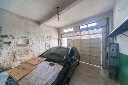 Casa à venda com 200m², 3 quartos e 2 vagas Casa à venda com 200m², 3 quartos e 2 vagasGaragem