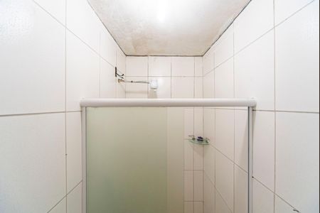 Casa à venda com 200m², 3 quartos e 2 vagas Casa à venda com 200m², 3 quartos e 2 vagasBanheiro