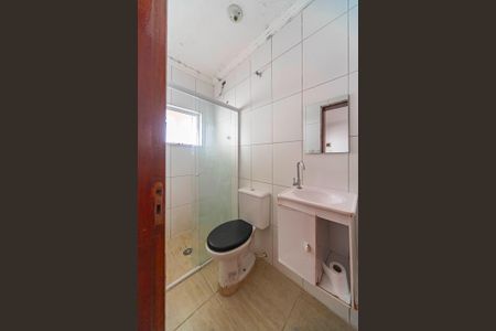 Casa à venda com 200m², 3 quartos e 2 vagas Casa à venda com 200m², 3 quartos e 2 vagasBanheiro casa 3