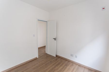 Apartamento à venda com 90m², 3 quartos e 2 vagas Apartamento à venda com 90m², 3 quartos e 2 vagasQuarto 2