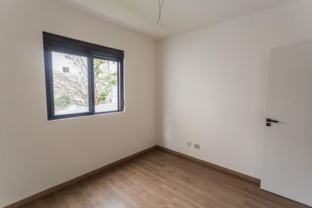 Apartamento à venda com 90m², 3 quartos e 2 vagas Apartamento à venda com 90m², 3 quartos e 2 vagasSuíte